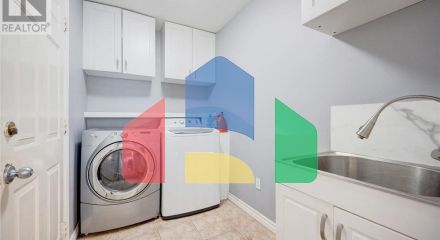 Residential - Single Family Home - Mississauga, Canada - Canada Residential - Single Family Home - Mississauga, Canada - Canada