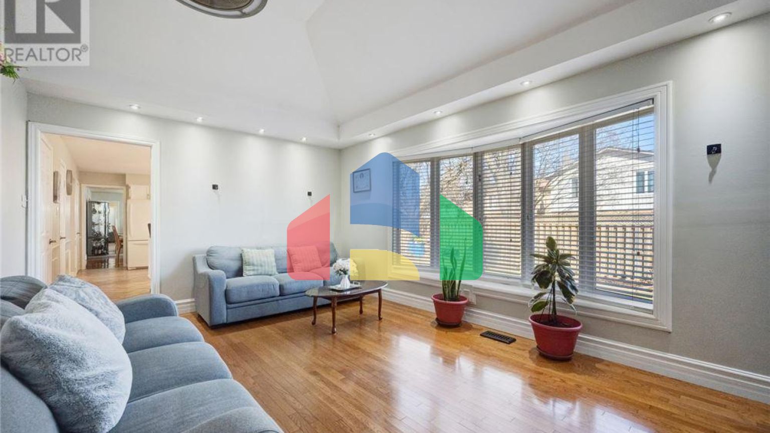 Residential - Single Family Home - Mississauga, Canada - Canada