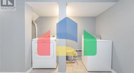 Residential - Single Family Home - Mississauga, Canada - Canada