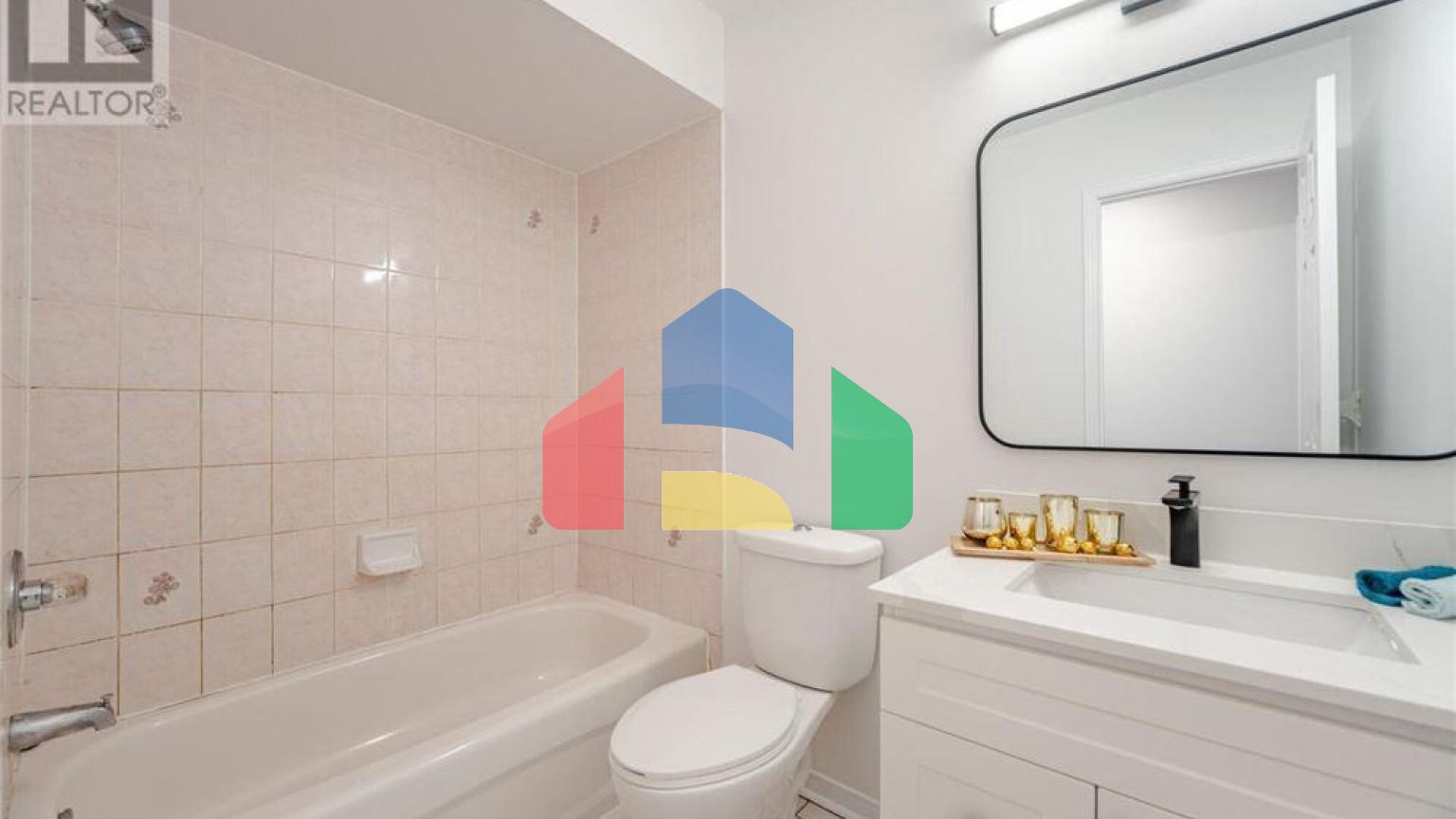 Residential - Single Family Home - Mississauga, Canada - Canada