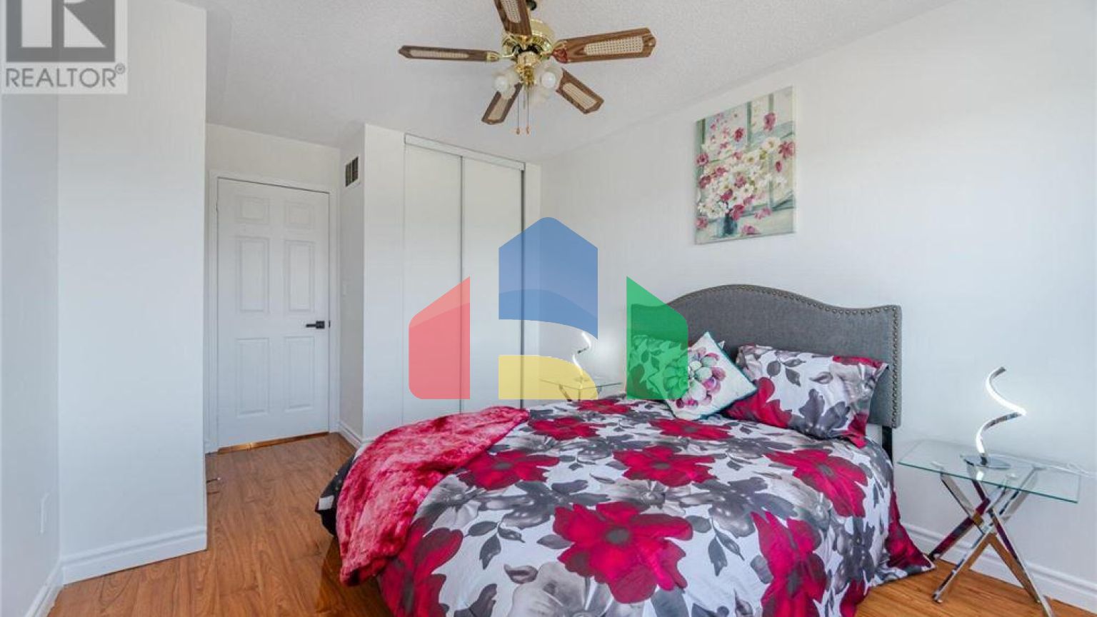 Residential - Single Family Home - Mississauga, Canada - Canada