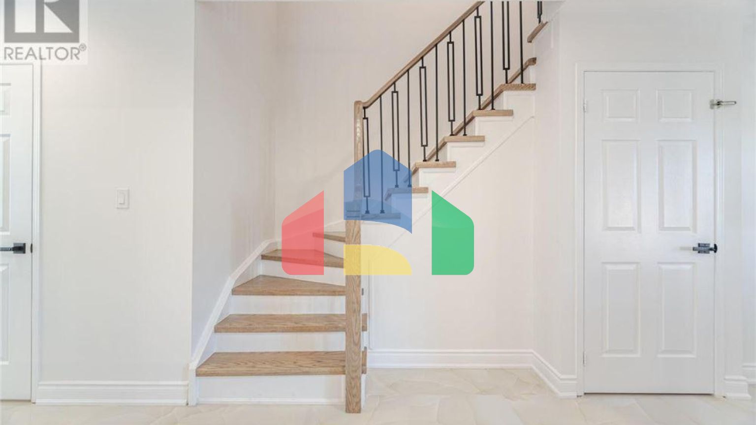 Residential - Single Family Home - Mississauga, Canada - Canada