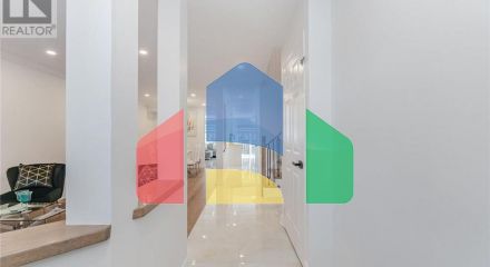 Residential - Single Family Home - Mississauga, Canada - Canada