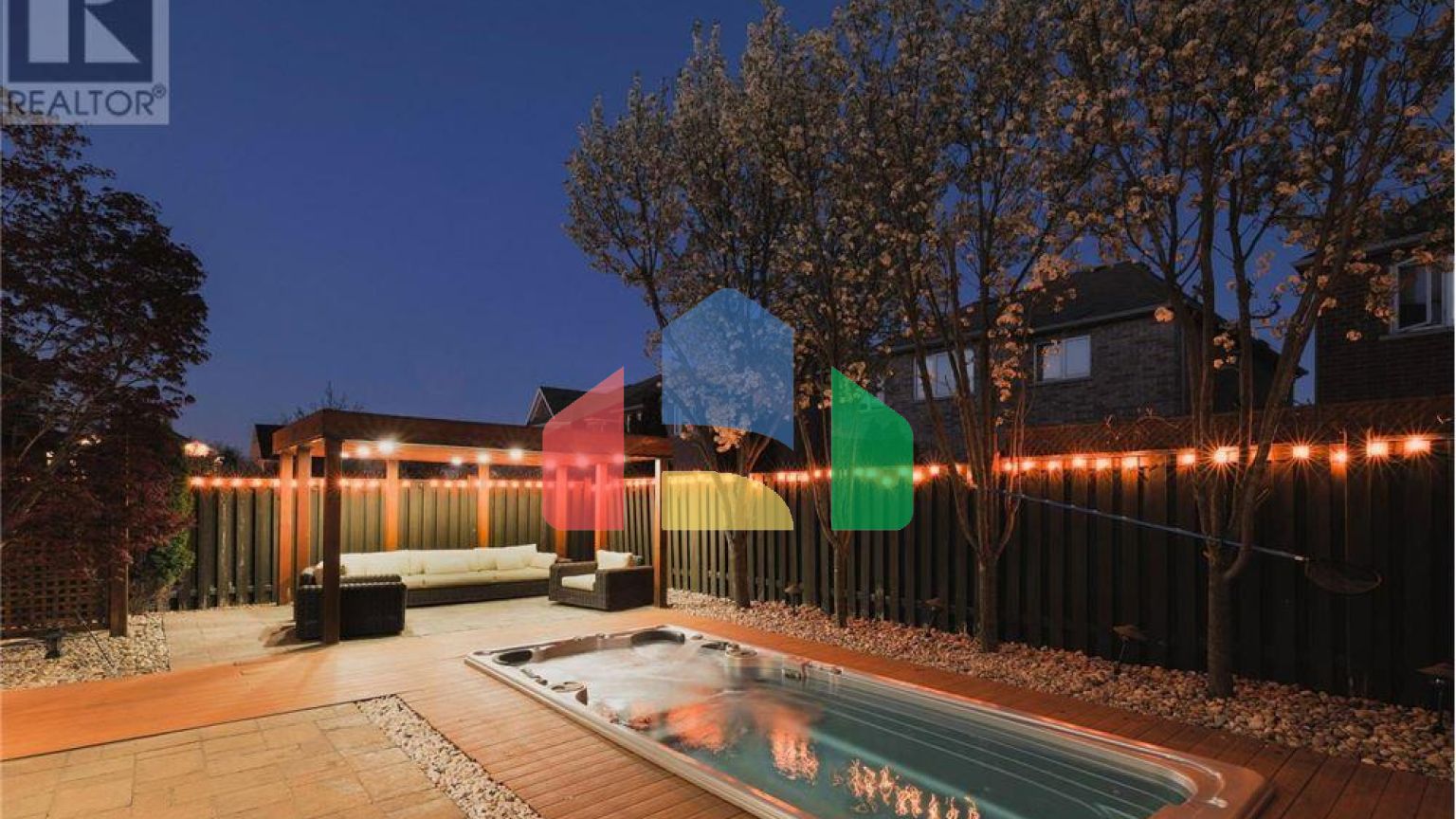 Residential - Single Family Home - Mississauga, Canada - Canada