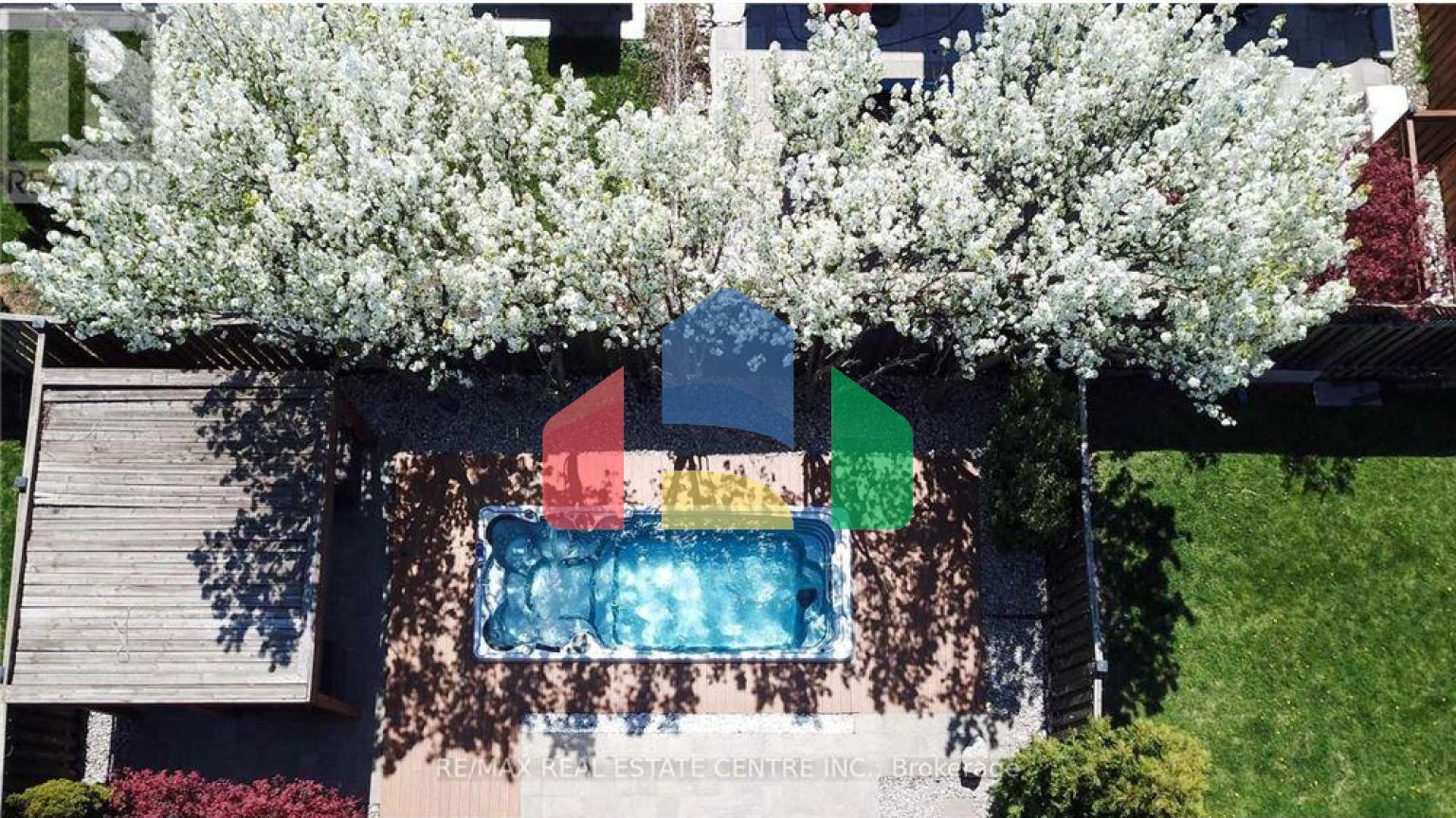 Residential - Single Family Home - Mississauga, Canada - Canada