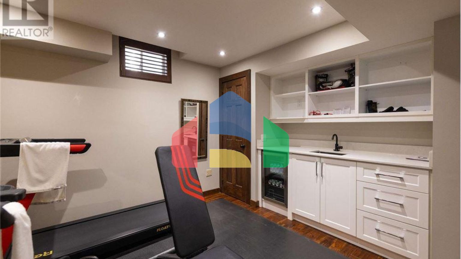 Residential - Single Family Home - Mississauga, Canada - Canada