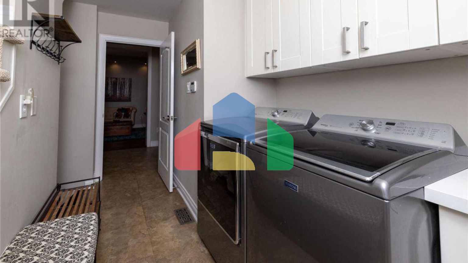 Residential - Single Family Home - Mississauga, Canada - Canada