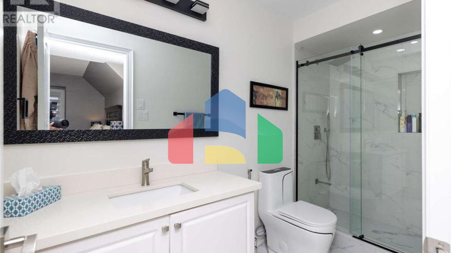 Residential - Single Family Home - Mississauga, Canada - Canada