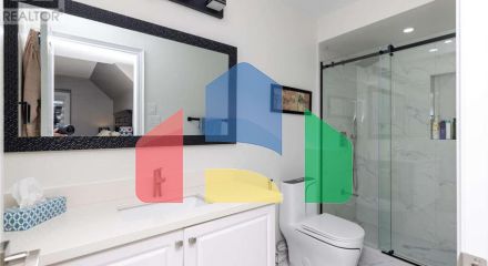 Residential - Single Family Home - Mississauga, Canada - Canada