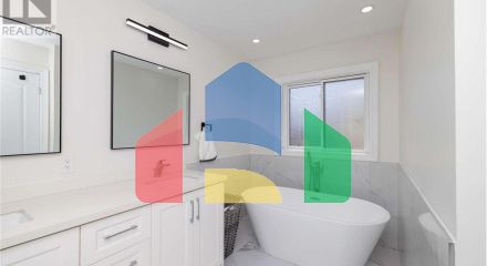 Residential - Single Family Home - Mississauga, Canada - Canada