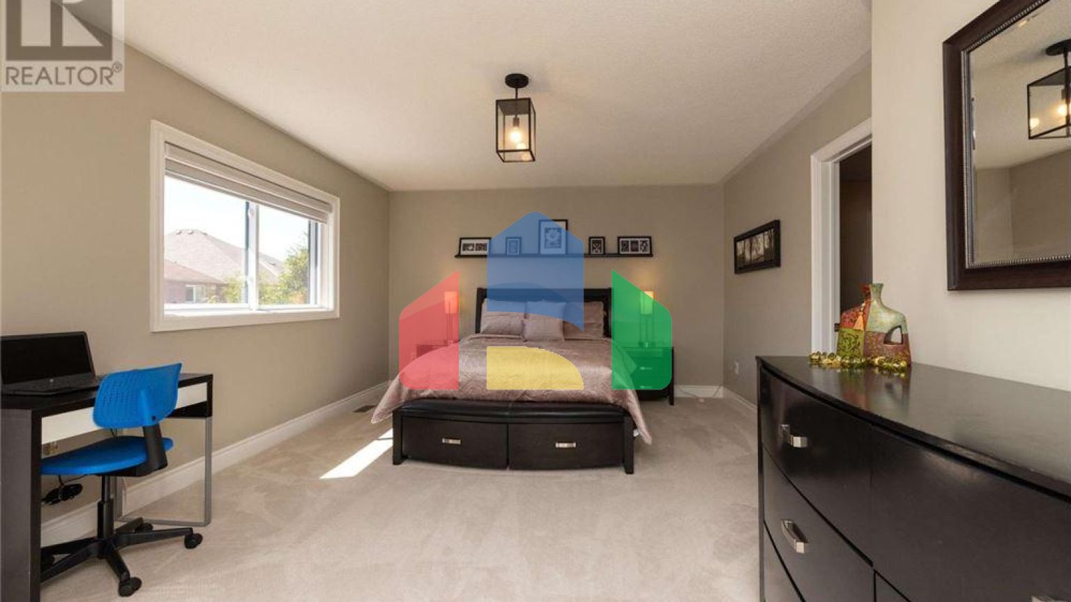 Residential - Single Family Home - Mississauga, Canada - Canada