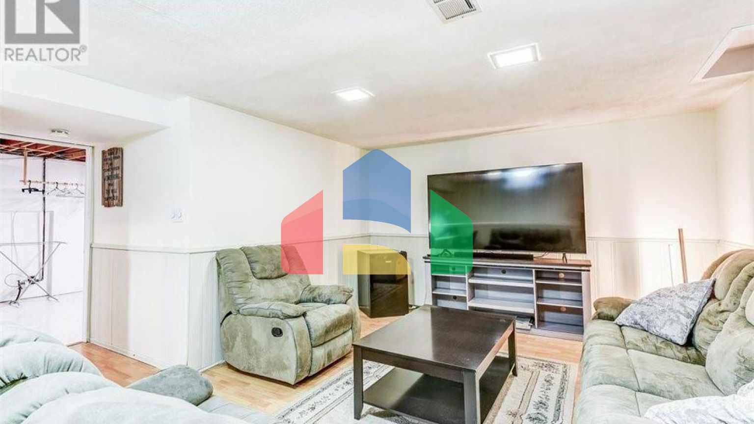 Residential - Single Family Home - Mississauga, Canada - Canada