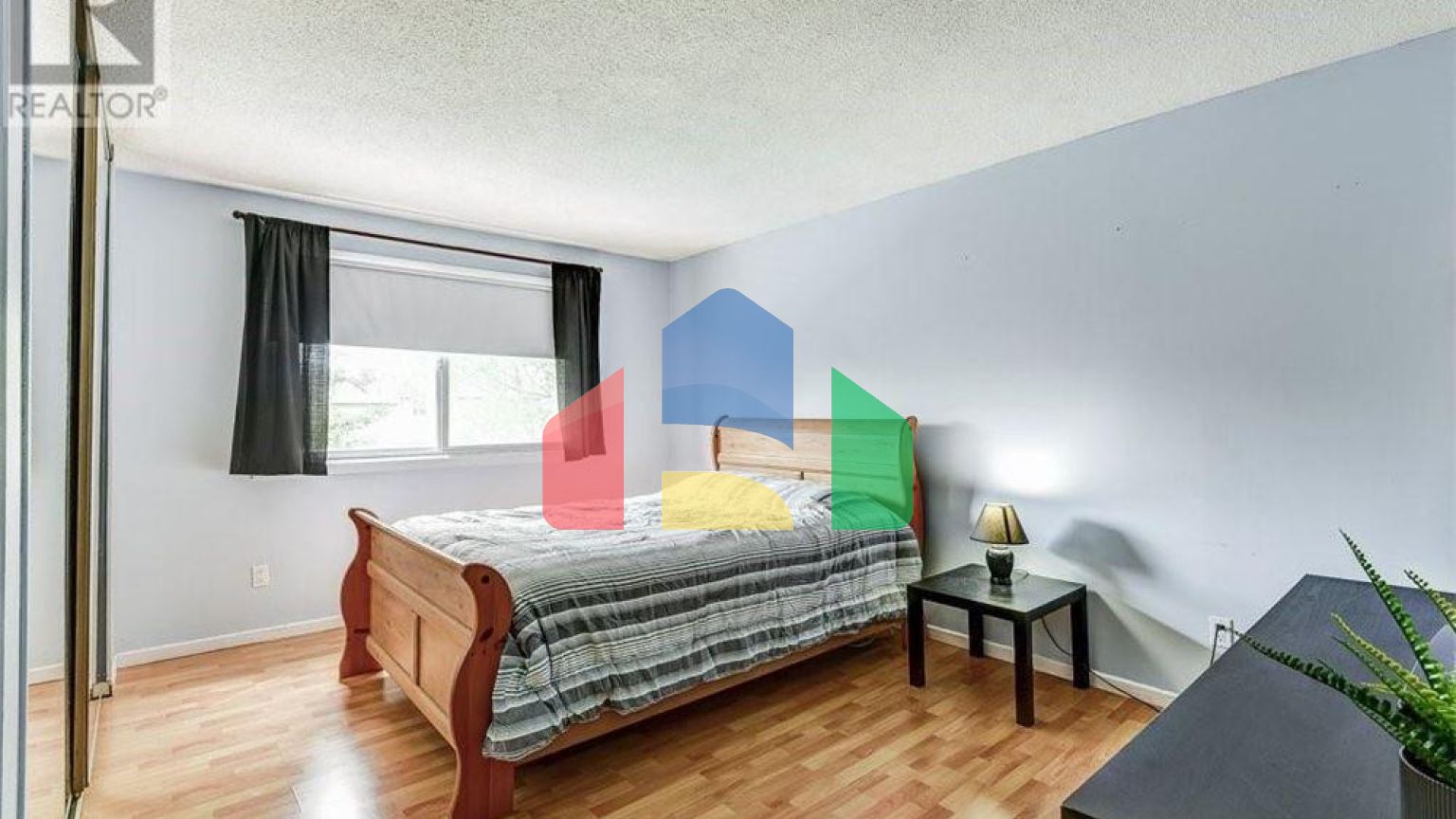 Residential - Single Family Home - Mississauga, Canada - Canada