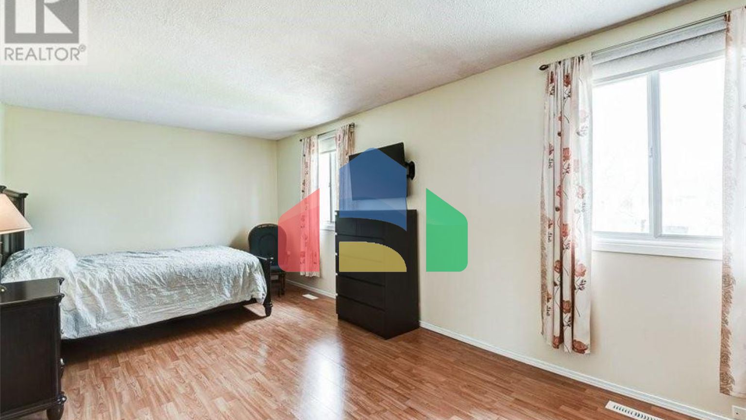 Residential - Single Family Home - Mississauga, Canada - Canada