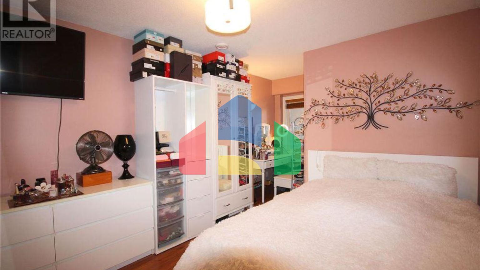 Residential - Condo/Apartment - Mississauga, Canada - Canada