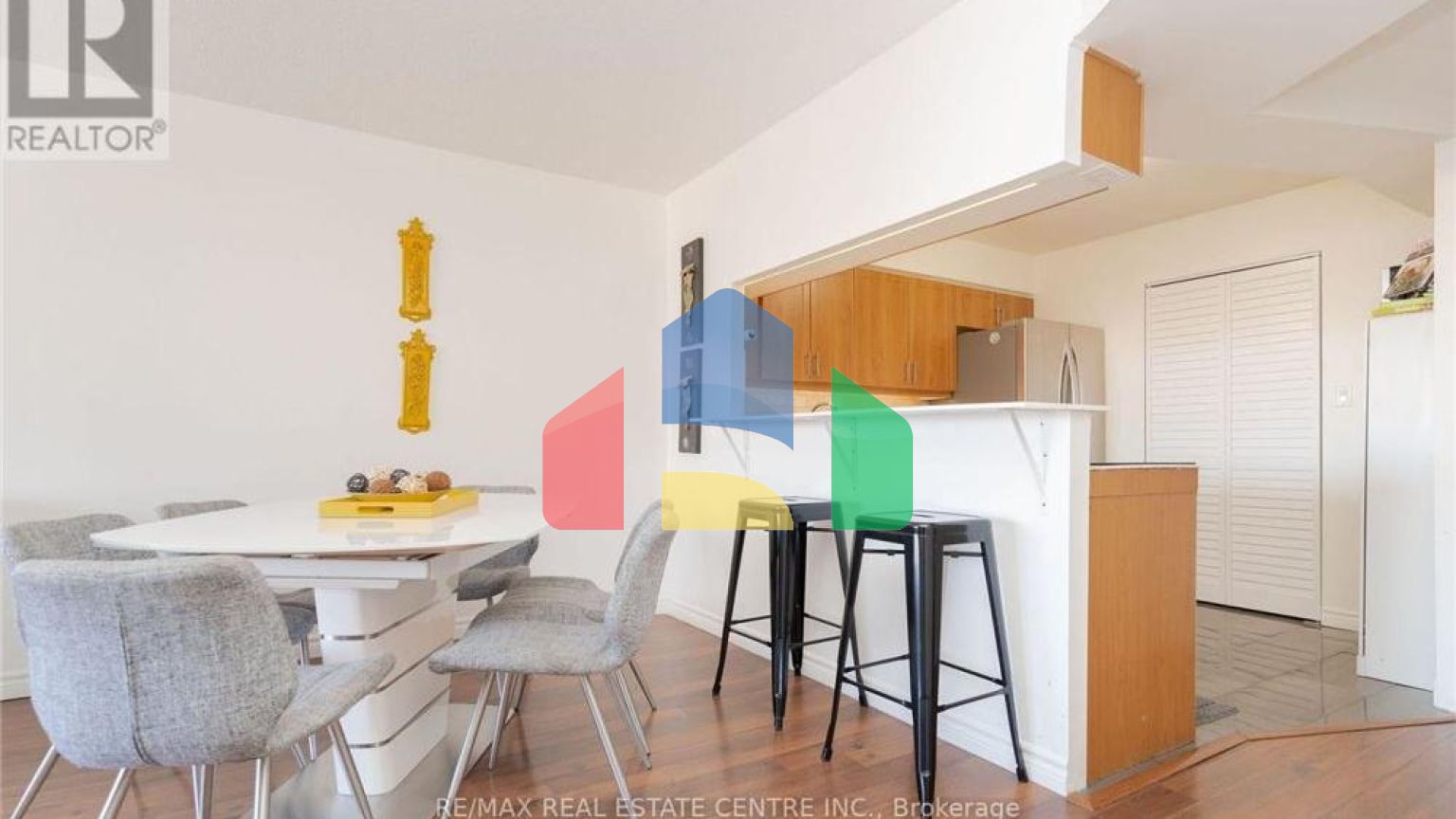 Residential - Condo/Apartment - Mississauga, Canada - Canada