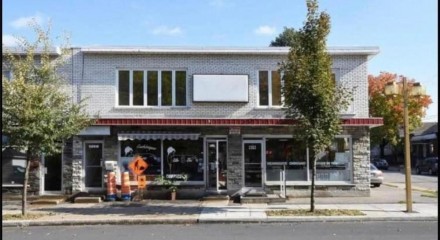 Residential - Triplex - Ahuntsic-Cartierville (Montréal), Canada - Canada