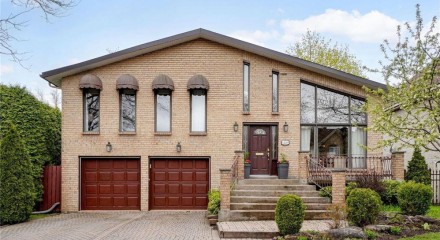 Residential - House - Ahuntsic-Cartierville (Montréal), Canada - Canada