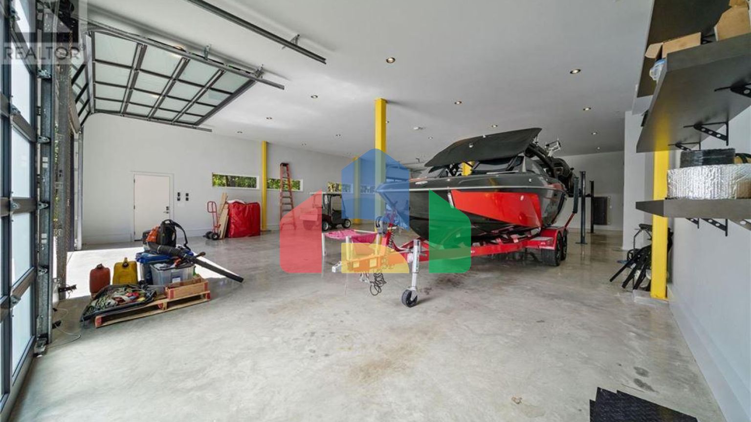 Residential - Single Family Home - Nanaimo, Canada - Canada