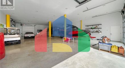 Residential - Single Family Home - Nanaimo, Canada - Canada