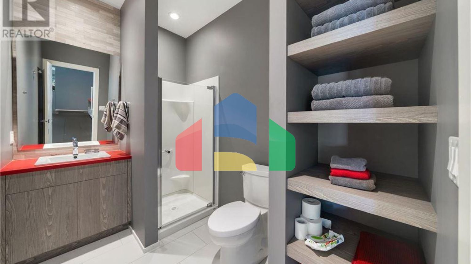 Residential - Single Family Home - Nanaimo, Canada - Canada