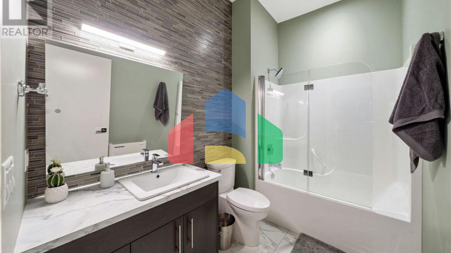 Residential - Single Family Home - Nanaimo, Canada - Canada