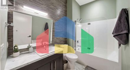 Residential - Single Family Home - Nanaimo, Canada - Canada