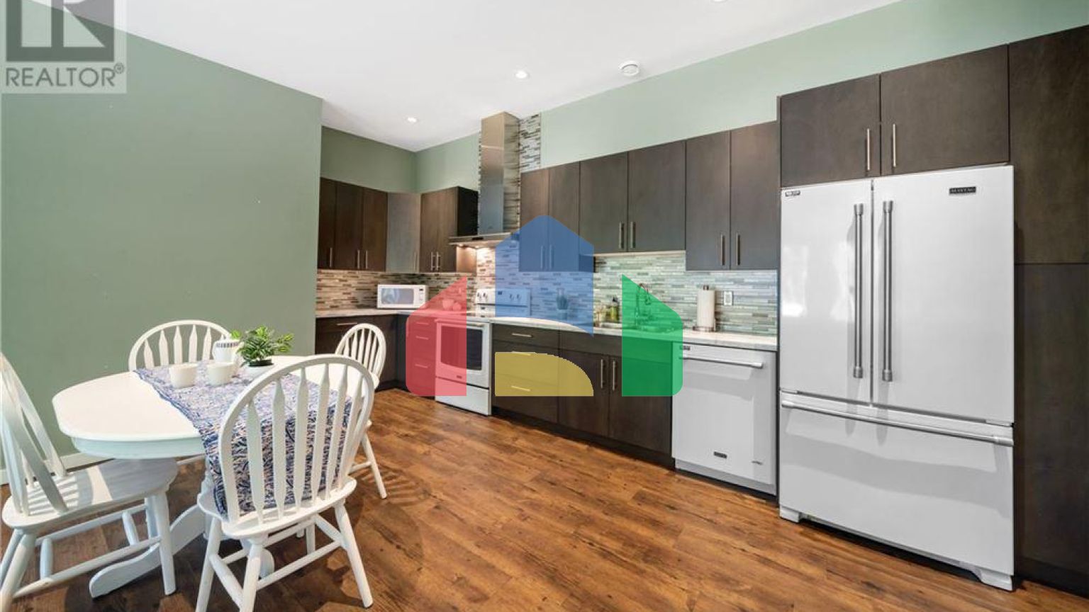 Residential - Single Family Home - Nanaimo, Canada - Canada