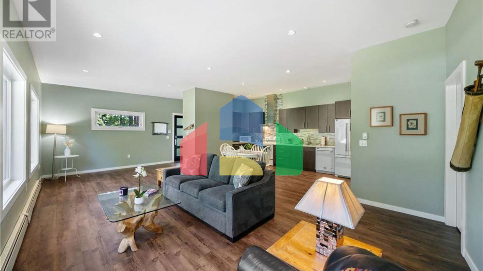 Residential - Single Family Home - Nanaimo, Canada - Canada