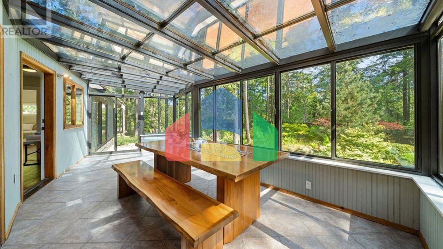 Residential - Single Family Home - Nanaimo, Canada - Canada