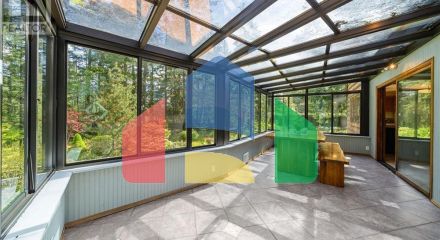 Residential - Single Family Home - Nanaimo, Canada - Canada