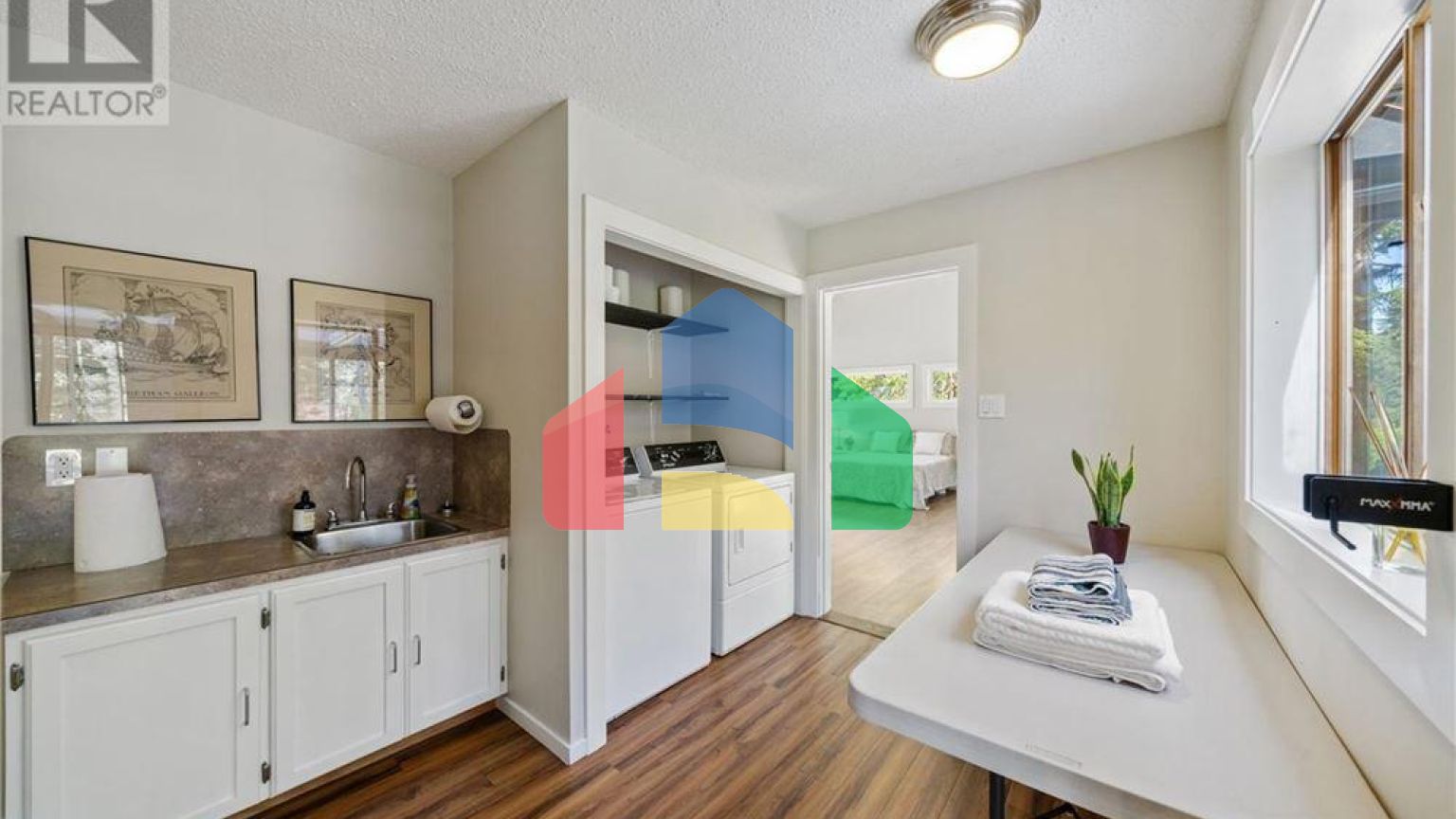 Residential - Single Family Home - Nanaimo, Canada - Canada