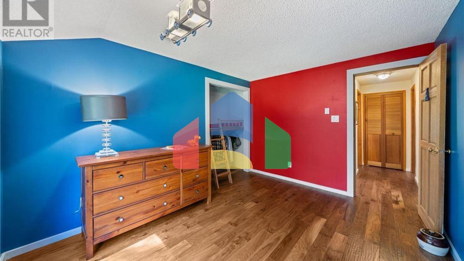 Residential - Single Family Home - Nanaimo, Canada - Canada