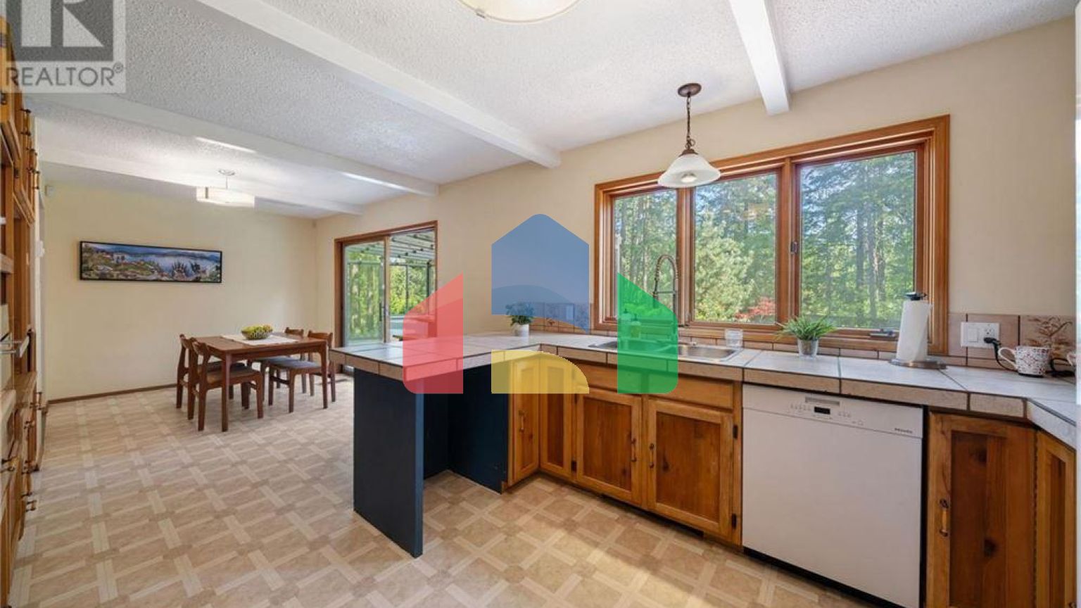 Residential - Single Family Home - Nanaimo, Canada - Canada