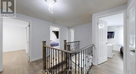 Residential - Single Family Home - Newmarket, Canada - Canada