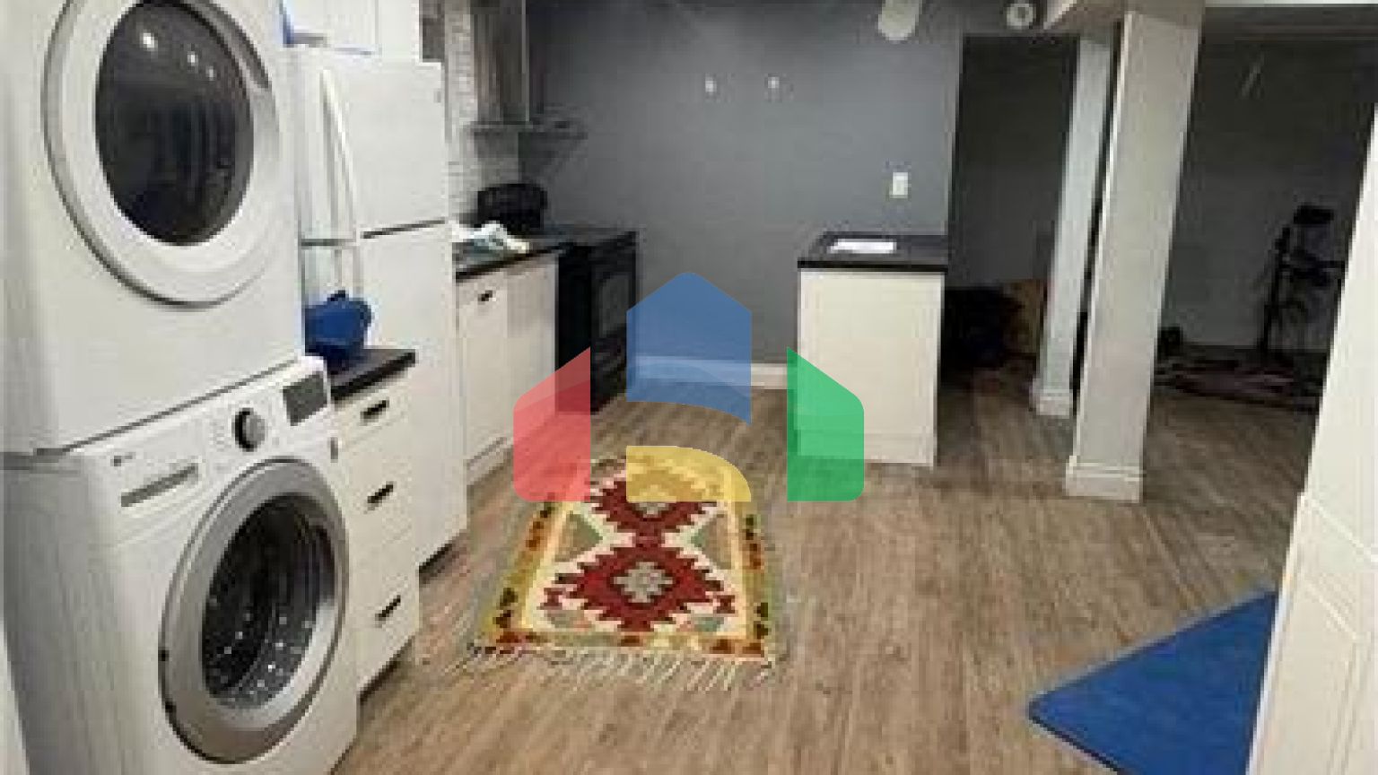 Residential - Single Family Home - Newmarket, Canada - Canada