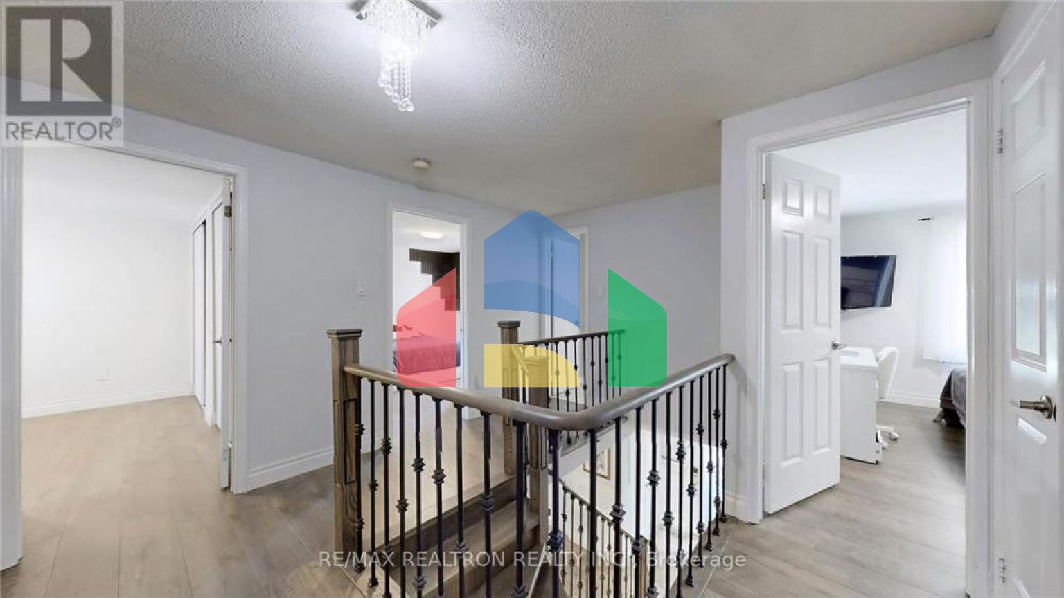 Residential - Single Family Home - Newmarket, Canada - Canada