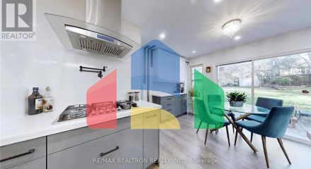 Residential - Single Family Home - Newmarket, Canada - Canada
