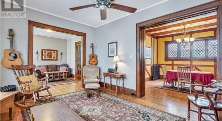 Residential - Single Family Home - Niagara Falls, Canada - Canada