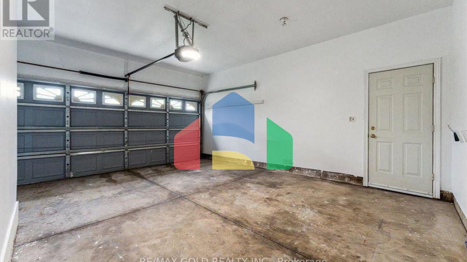 Residential - Single Family Home - Niagara Falls, Canada - Canada