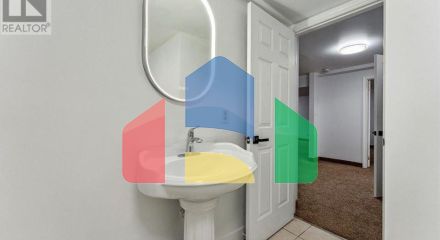 Residential - Single Family Home - Niagara Falls, Canada - Canada