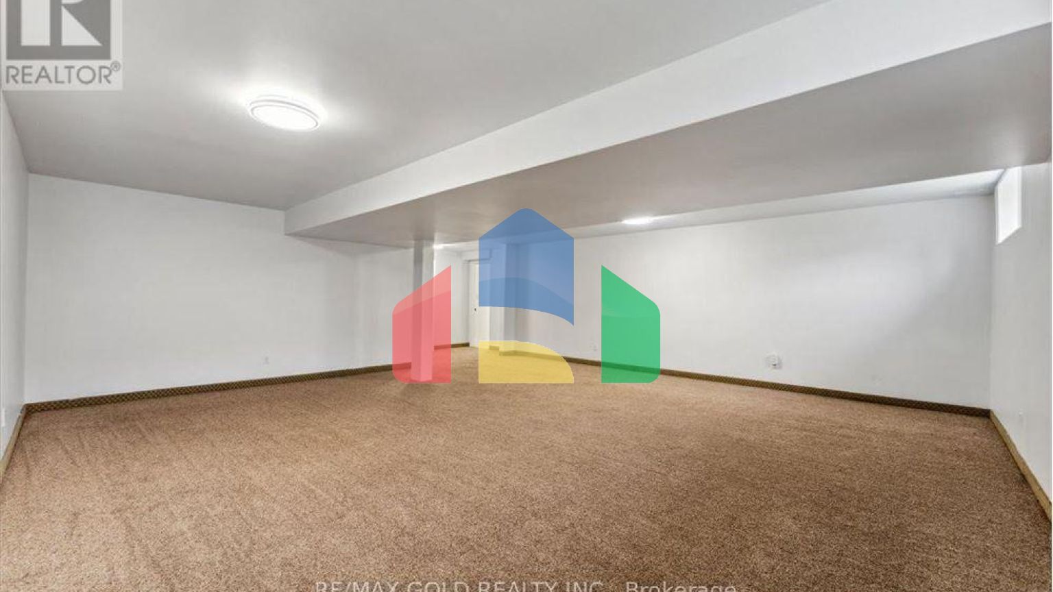 Residential - Single Family Home - Niagara Falls, Canada - Canada