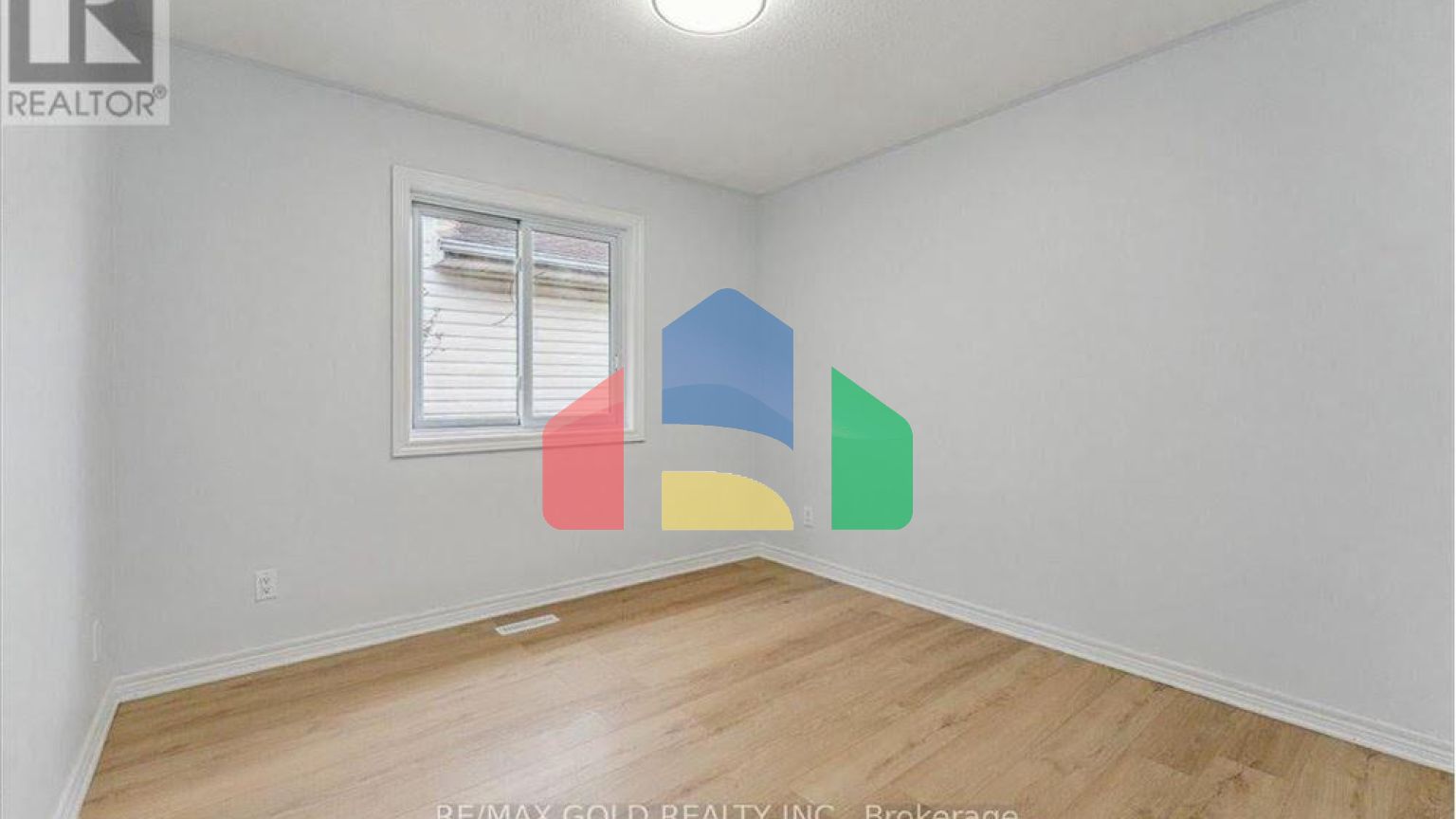 Residential - Single Family Home - Niagara Falls, Canada - Canada