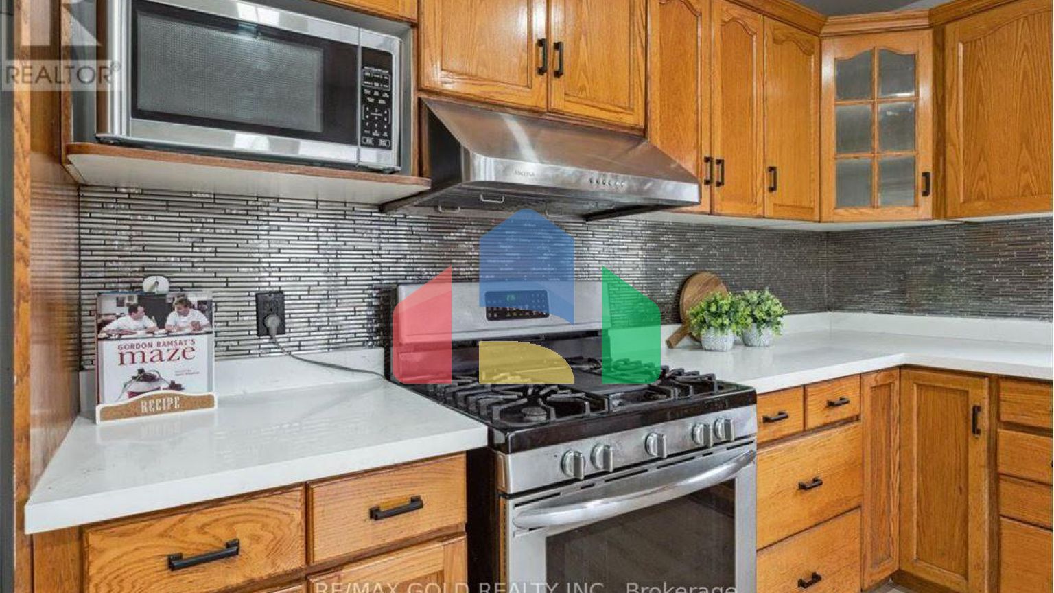 Residential - Single Family Home - Niagara Falls, Canada - Canada