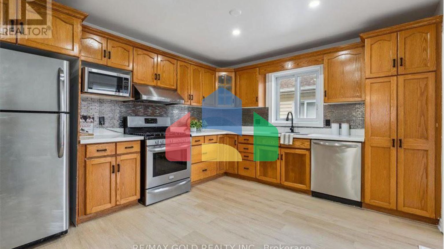 Residential - Single Family Home - Niagara Falls, Canada - Canada