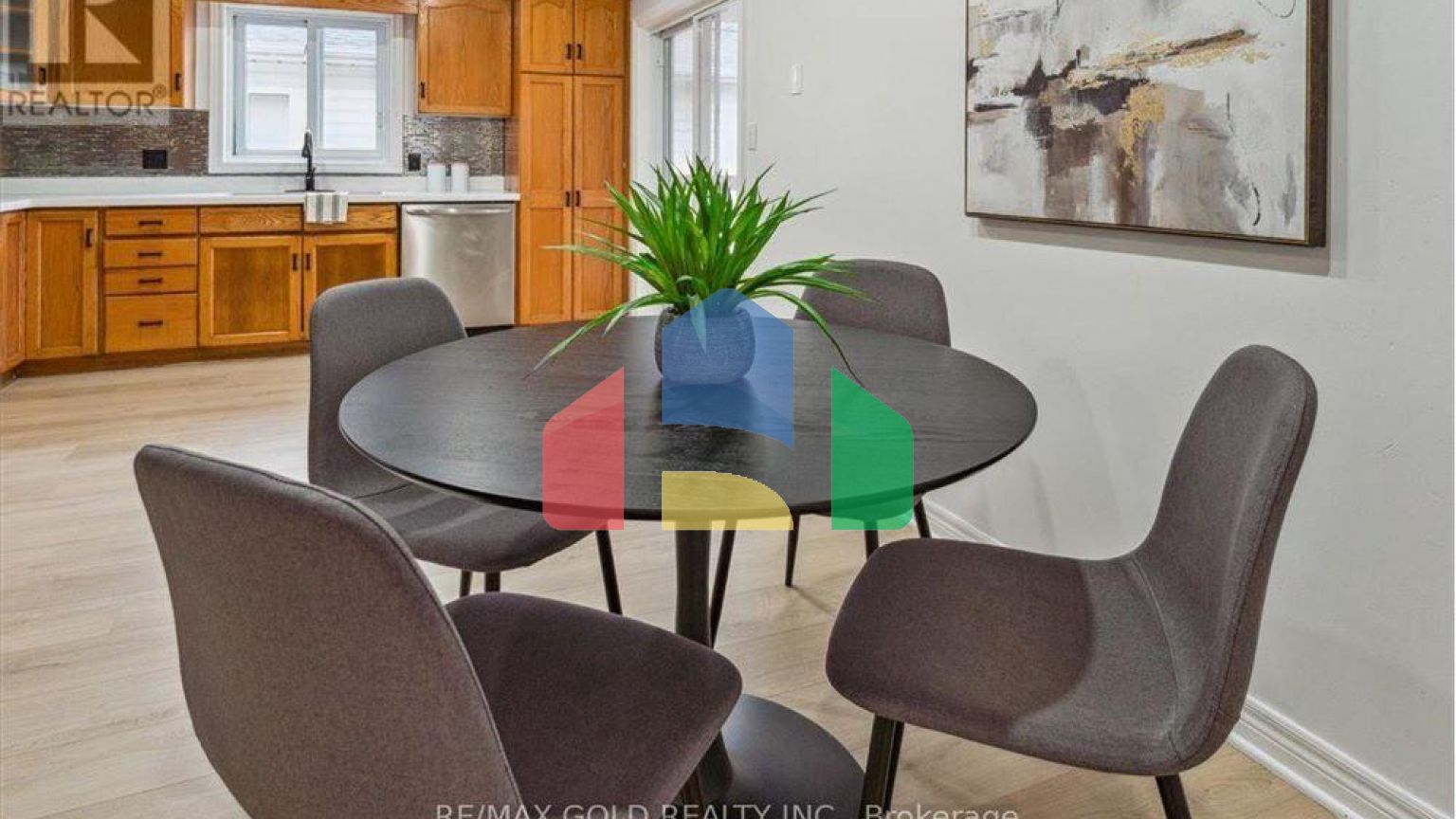 Residential - Single Family Home - Niagara Falls, Canada - Canada