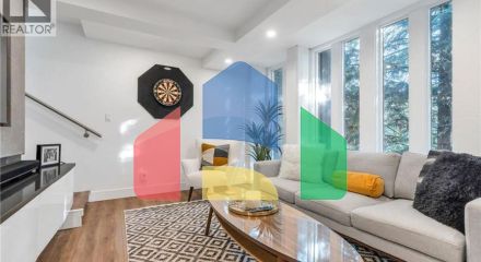 Residential - Townhouse - North Vancouver, Canada - Canada