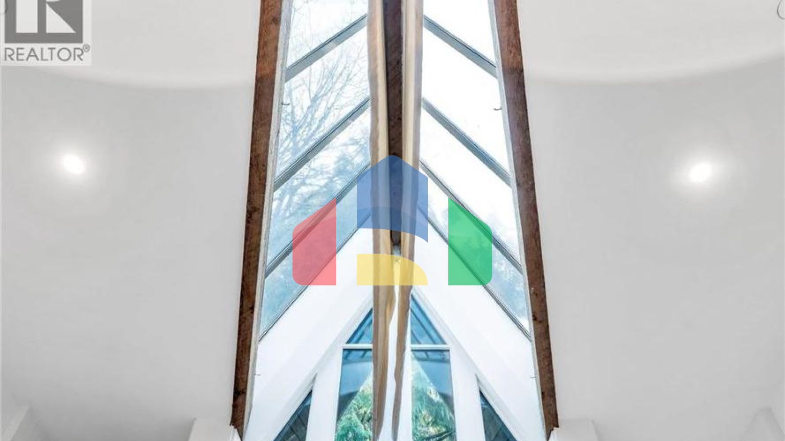 Residential - Townhouse - North Vancouver, Canada - Canada