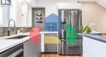 Residential - Townhouse - North Vancouver, Canada - Canada