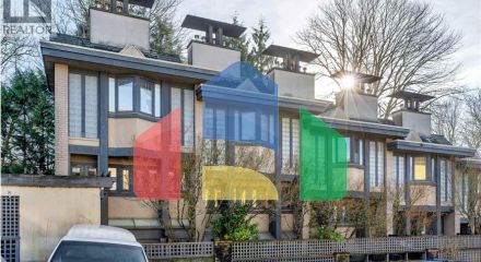 Residential - Townhouse - North Vancouver, Canada - Canada